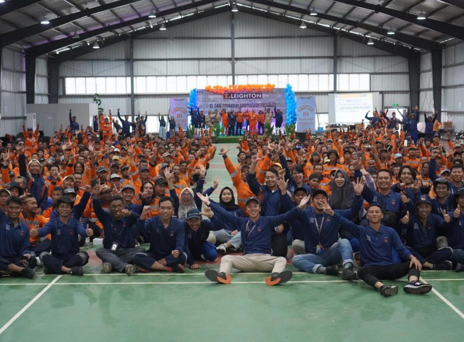 Indonesia Tangguh project team chalks up nine million safe hours